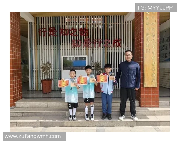 聚焦足球优秀球星奖彰显绿茵英雄风采引领新时代青少年梦想 聚焦足球优秀球星奖彰显绿茵英雄风采引领新时代青少年梦想