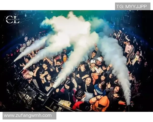 足球明星醉酒夜店蹦迪引热议网友纷纷猜测是谁背后真相曝光