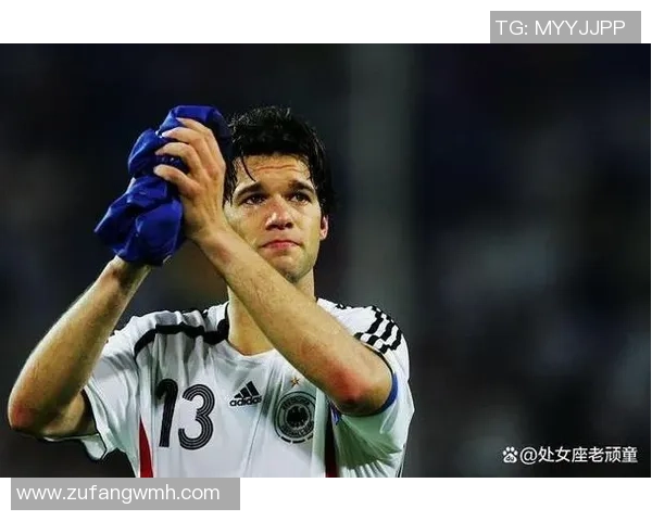 足球界千年老二球星盘点:那些未能登顶但依然辉煌的传奇人物 足球界千年老二球星盘点:那些未能登顶但依然辉煌的传奇人物